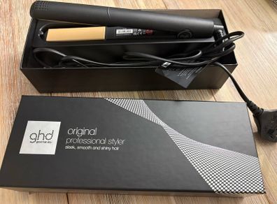GHD Hair Straightener