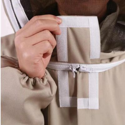 BRAND NEW Bee Keeping Suit With Leather Gloves Coffee Color