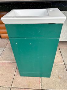 Basin unit
