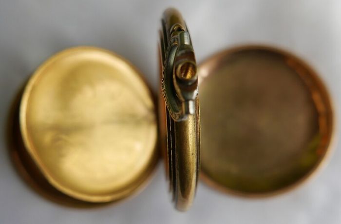 Vintage Antique Remontoir Ancre Pocket Watch Case