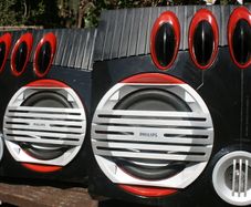 Phillips Speaker System Fwb-m589/17 Retro Look 2003 Model Full Working Order