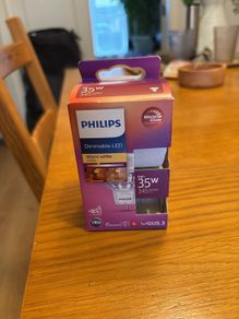 Philips LED Classic GU5.3 Lamp Warm Glow (35 W), Dimmable Reflector LED Spot with Warm White Light, Energy-Saving LED