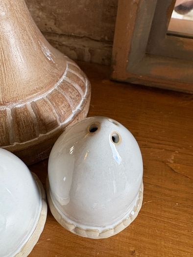 New acorn salt and pepper shakers