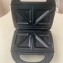 sandwich maker Image 2