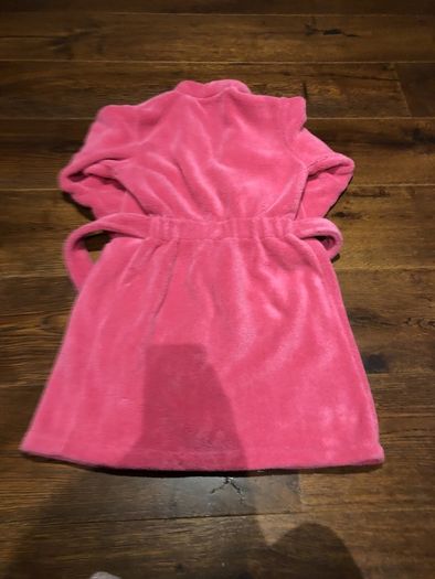 girls bathrobe