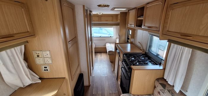 2001 Bailey Ranger 5-Berth Caravan