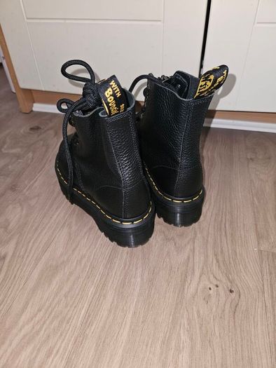 Dr. Marten boots