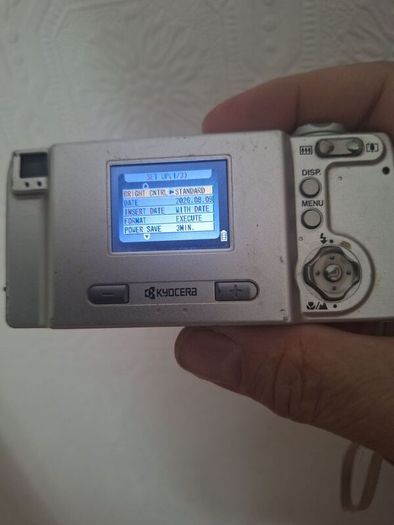 kyocera finecam l3 digital camera with batteries + 2gb card