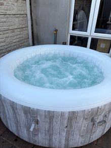lazy spa hot tub