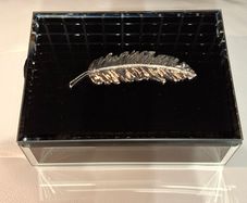 Jewelry box