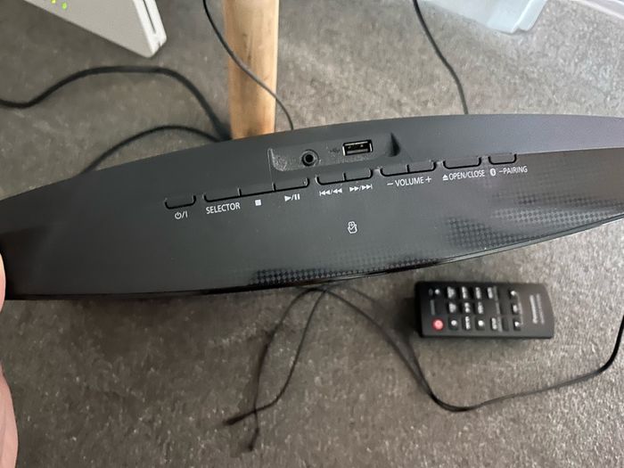 Panasonic SC-HC297 compact stereo system