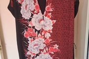 Brand new Wallis floral elastic longer line top size UK 14 EU42 Postage included