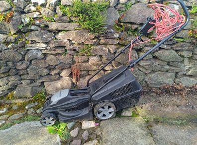 Lawnmower