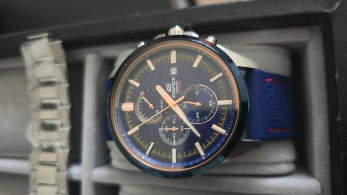 6-Watch Collection Bundle with 12-Slot Display Box (Boderry Titanium, Casio Edifice, CK, Newbridge)