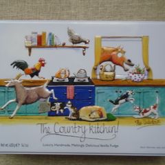 Novelty tin box, Tin box, Storage box