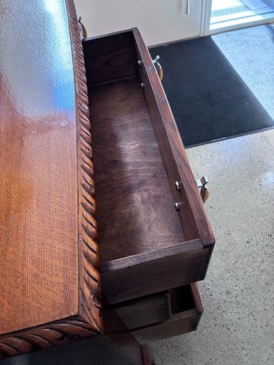Early 20th Century Chest of Drawers