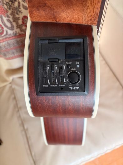 Takamine Acoustic Guitar