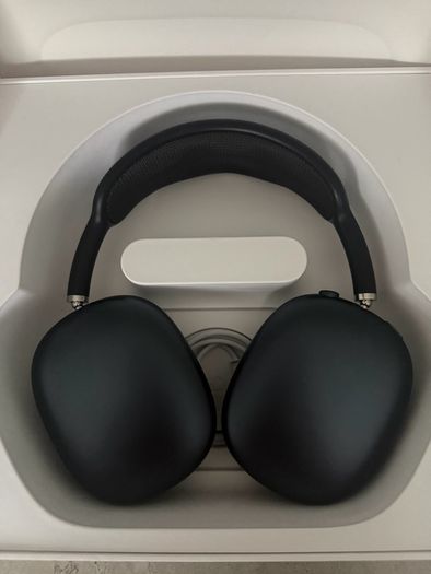 AirPods Max type C model