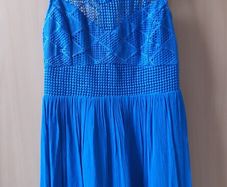 Beautifull blue dress with lace