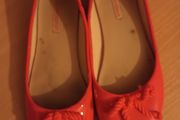 Girl's shoes, size 3