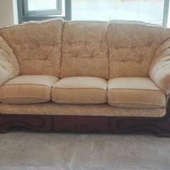 High-Quality Traditional 4-Piece Sofa Suite (3-Seater, 2-Seater, Armchair & Footstool)