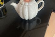 Next pumpkin teapot
