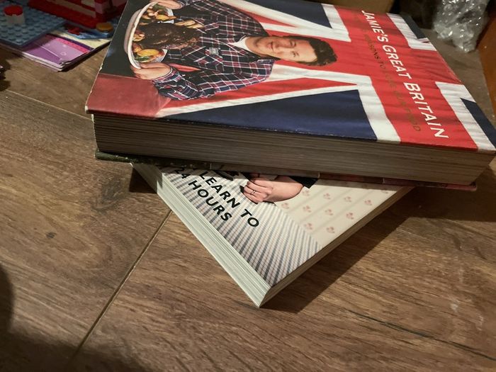 Jamie Oliver's  Great Britain cookbook