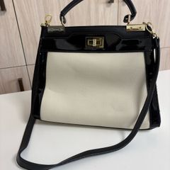 THERAPY LONDON Black and white Ladies handbag