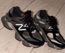 New Balance Unisex 9060 UK4.5 Black