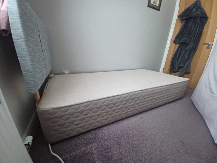 Single bed and headboard