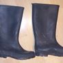 BOOTS (SIZE 9) TIVO brand rubber rain boots, produced in Italy. Image 3