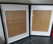 Set of 2 photo frames.
