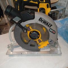 DeWalt circular saw