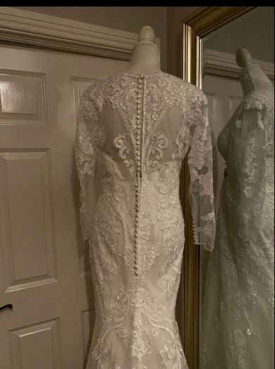 Ivory wedding Dress , Size  16