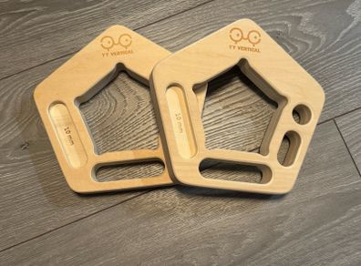 YY Vertical Hangboard