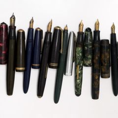 Lot of 12 Vintage Fountain Pens - 8 with 14k Gold Nibs - Parker, Summit, Conway Stewart, Diplomat, More