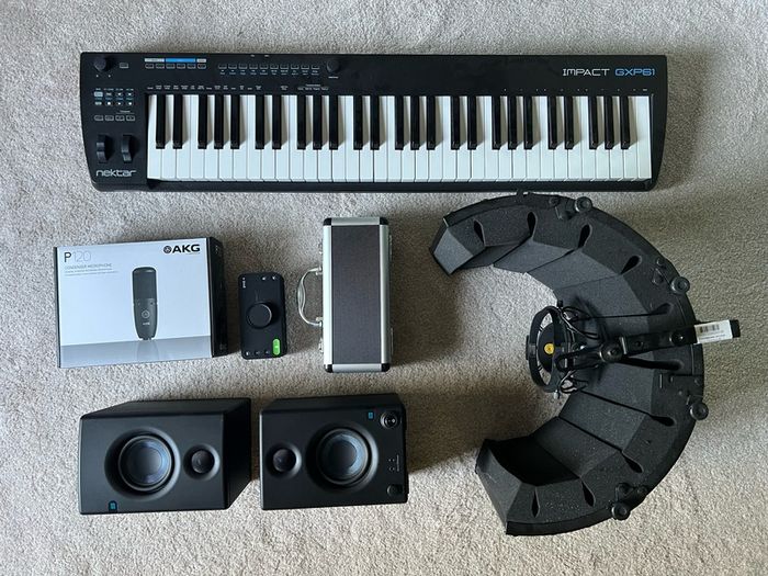 Home Studio Kit UNUSED