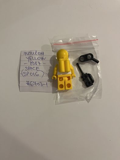 Lego Space Futuron Yellow