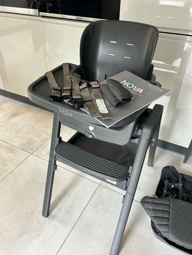 Tutti Bambini High Chair  Excellent Condition