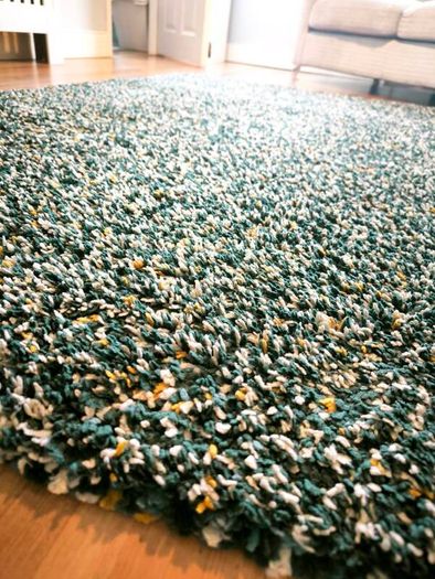 Beautiful IKEA Luxury Shaggy Rug.  Excellent Condition.  230 x 172 cm