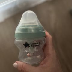 Bundle of 4 Baby Bottles MAM, NUK & Tommee Tippee