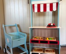 Shop & Kitchen