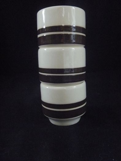 Carrigaline Egg Cups