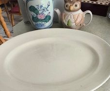 2 Items O Pottery  1- Large Platter 19.00 Euro. 40 X 31 Cm. 2-vintage Chinese Vase, 1960s 32.00