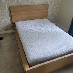 White Oak Ikea Malm double bed woth drawers
