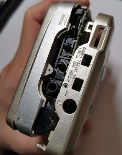 AIWA RX118 Cassette Walkman Player