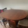 Extendable table and 4 chairs Image 5