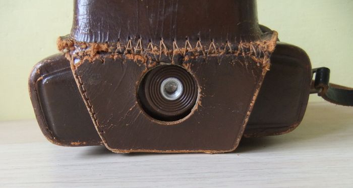 Zeiss Ikon Case