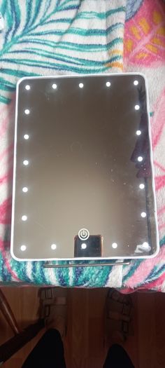 Light up mirror
