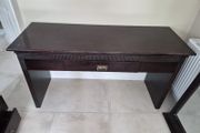 dressing table